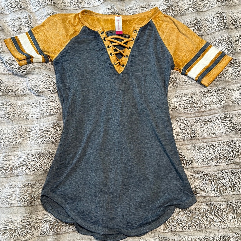 No Boundaries Tight Fitting T-Shirt